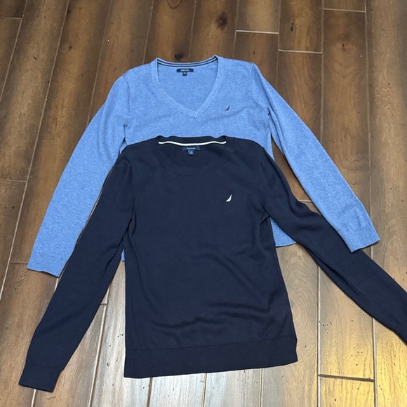 Navy and Blue Sweater Set - Picture 1 of 1